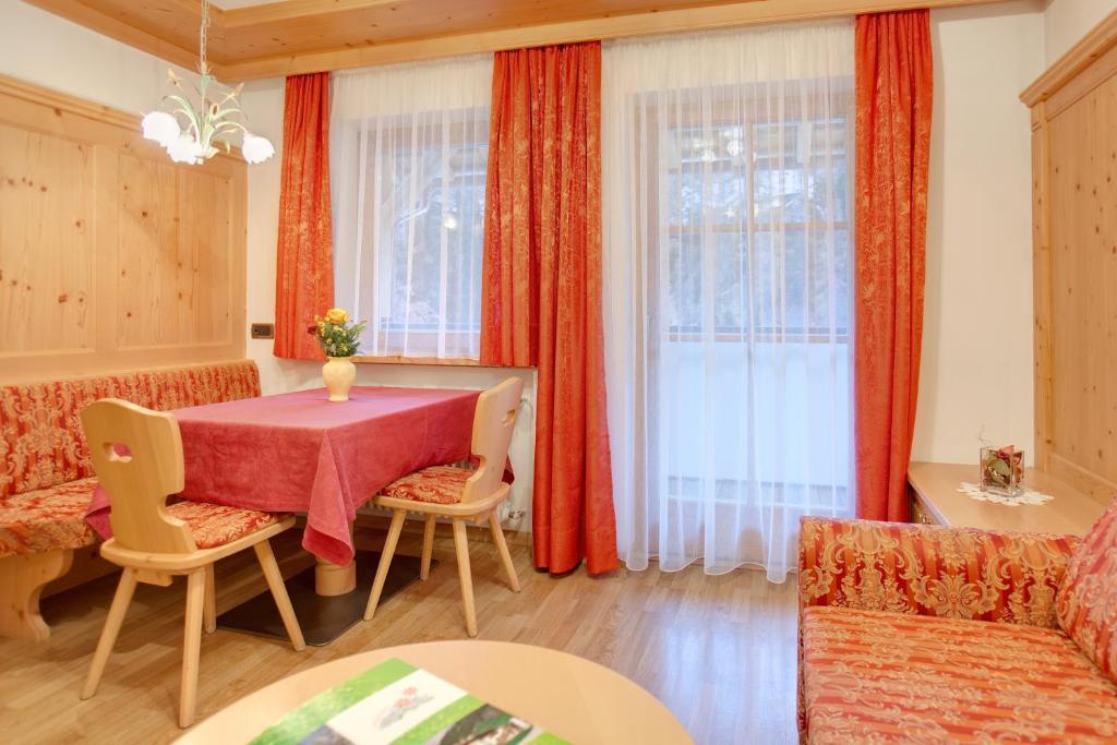 Residence Forcelles San Cassiano (Badia) Room photo