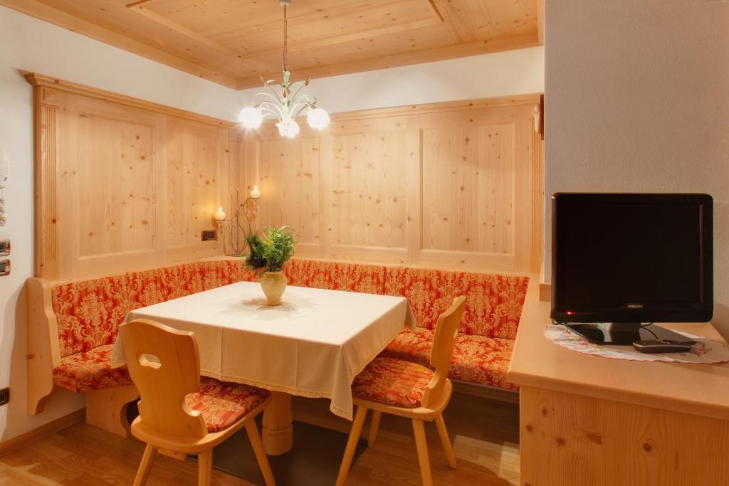 Residence Forcelles San Cassiano (Badia) Room photo